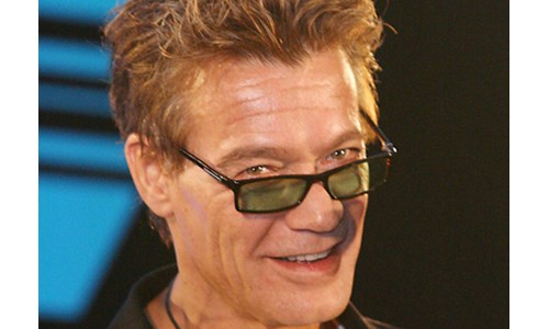 EDDIE VAN HALEN YAŞAMINI YİTİRDİ